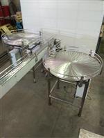 Накопительные столы и пластинчатый конвейер