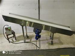 Наклонный конвейер с модульной лентой и центральным приводом