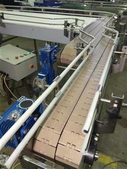 Система конвейеров для подачи бутылок на линию розлива